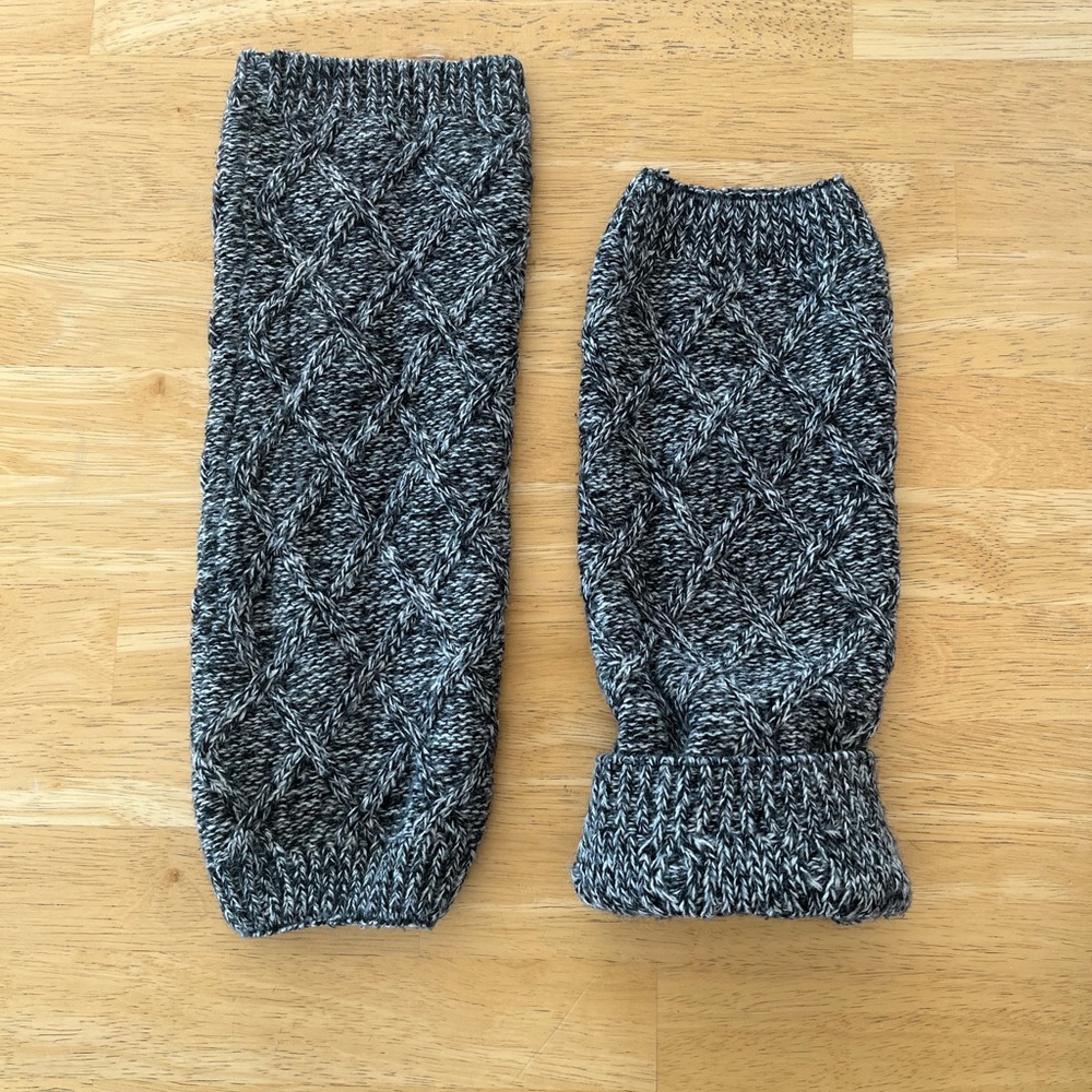Grey leg warmers